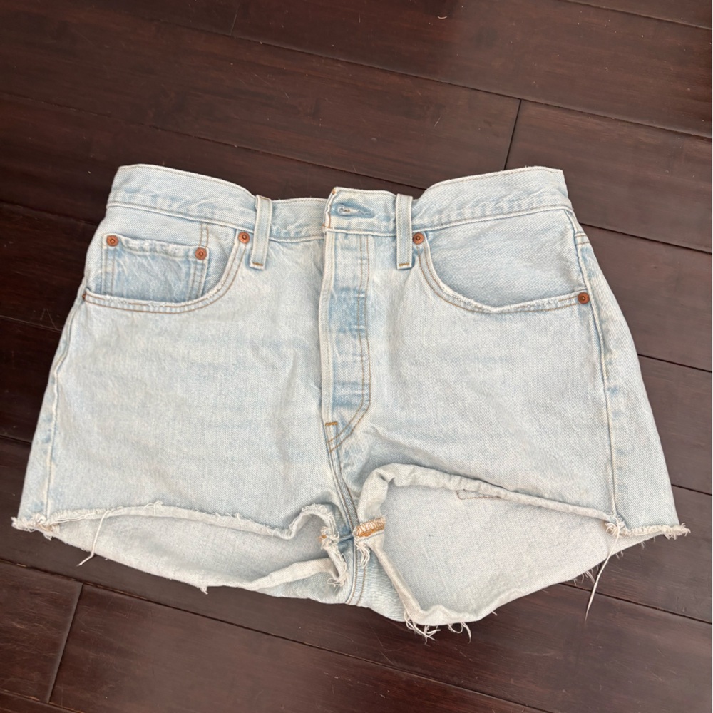 Levi's Light Blue Denim Jeans